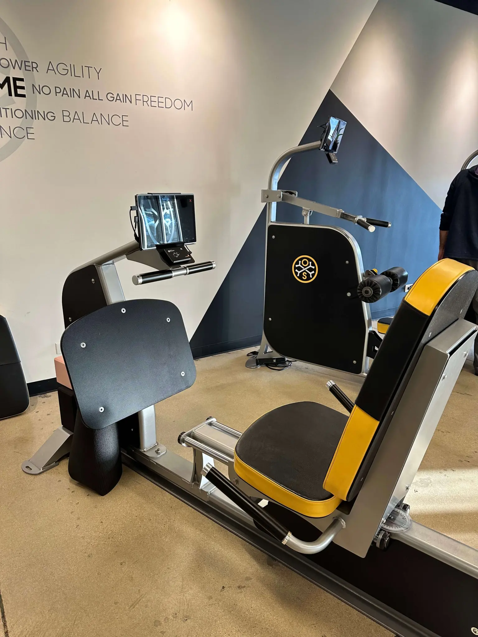 OsteoStrong Brentwood Wilshire